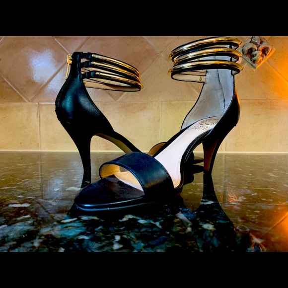 Vince Camuto heels w/ ankle strap detail 7 1/2 - Picture 1 of 4
